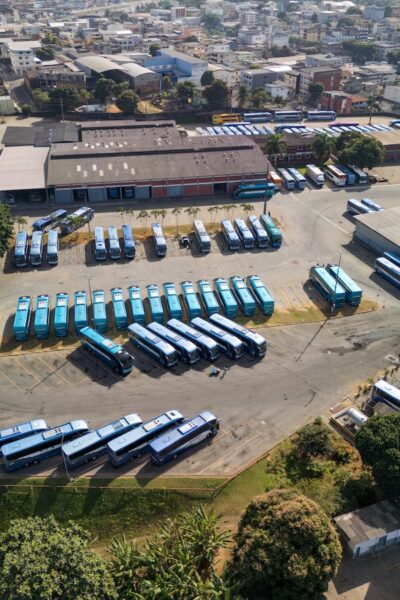 Viação Águia Branca abre 127 vagas para reforçar operação na alta temporada